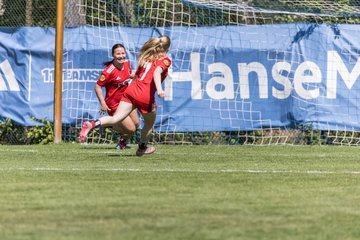 Bild 205 - wBJ Hamburger SV - Hertha BSC : Ergebnis: 5:2